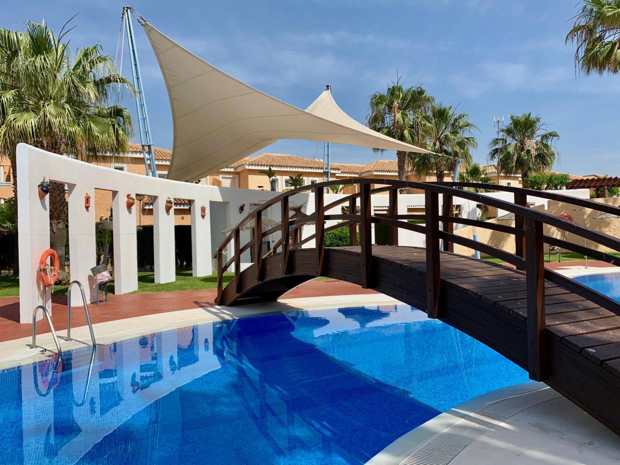 Bahari Marinas - Tu Duplex Con Jardin Privado! Διαμέρισμα Vera Εξωτερικό φωτογραφία